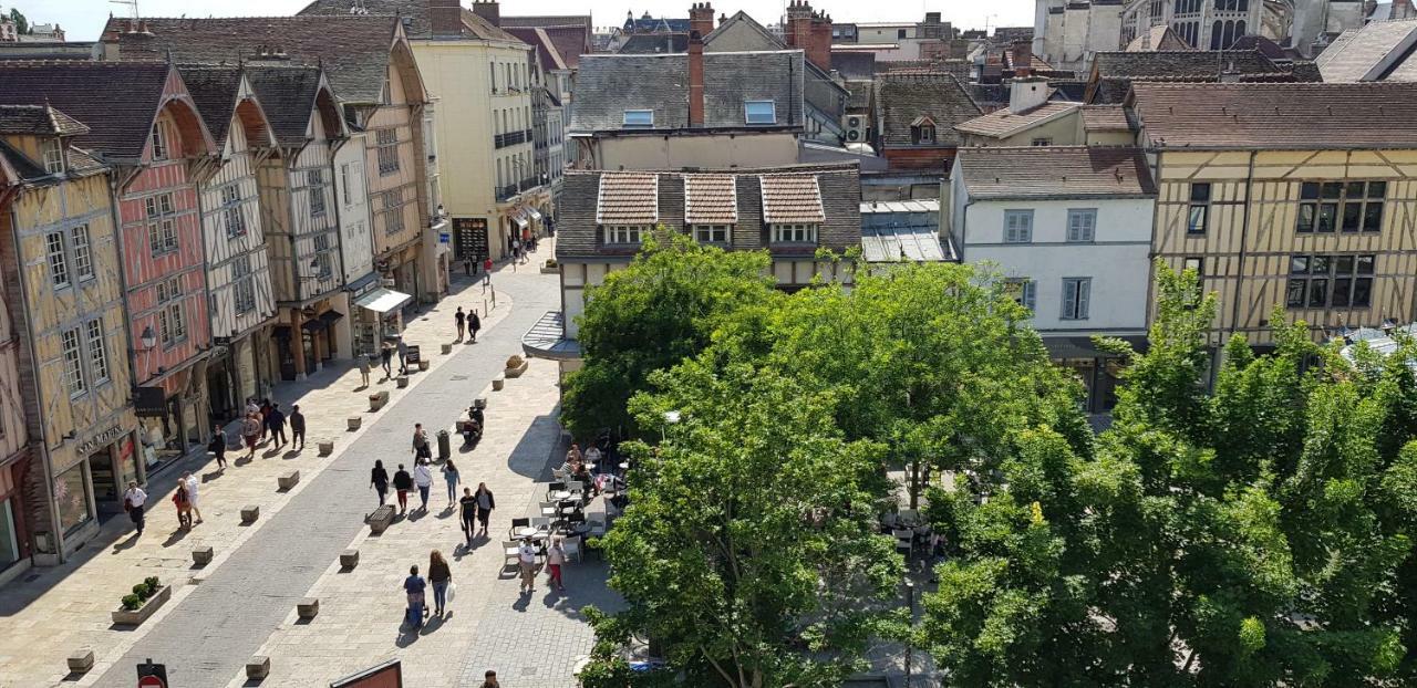 Au Coeur De Ville Troyes Dış mekan fotoğraf